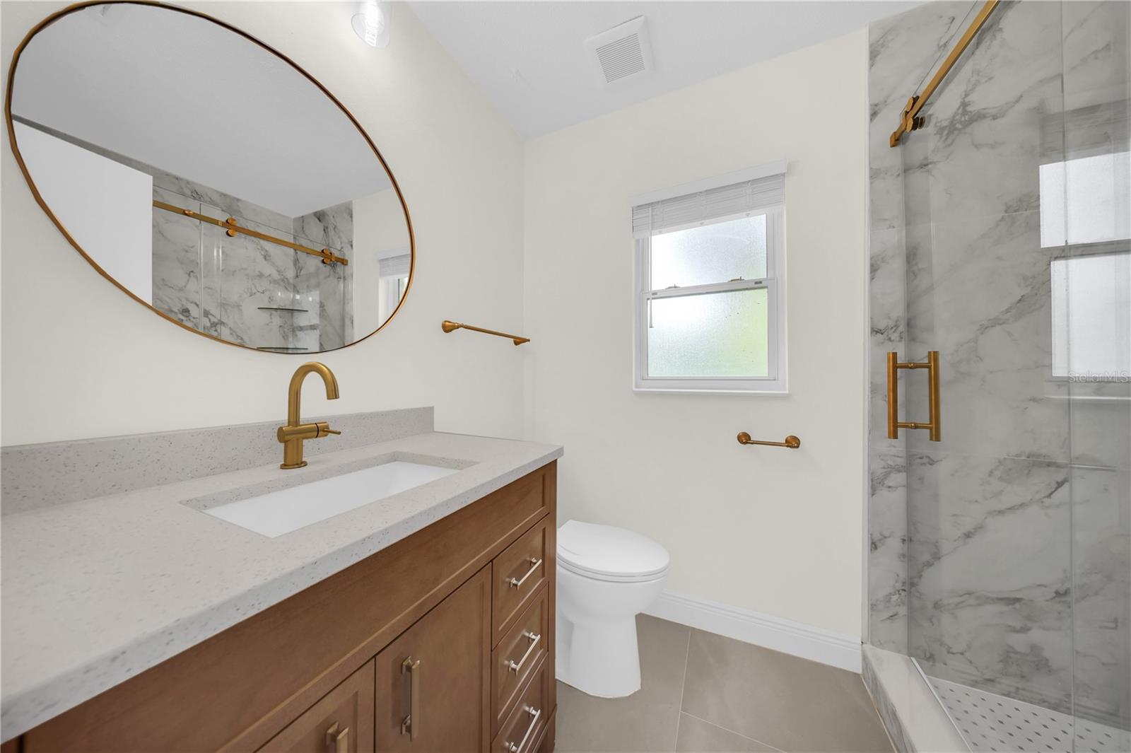 1805 Dierker Dr Property Photo 17