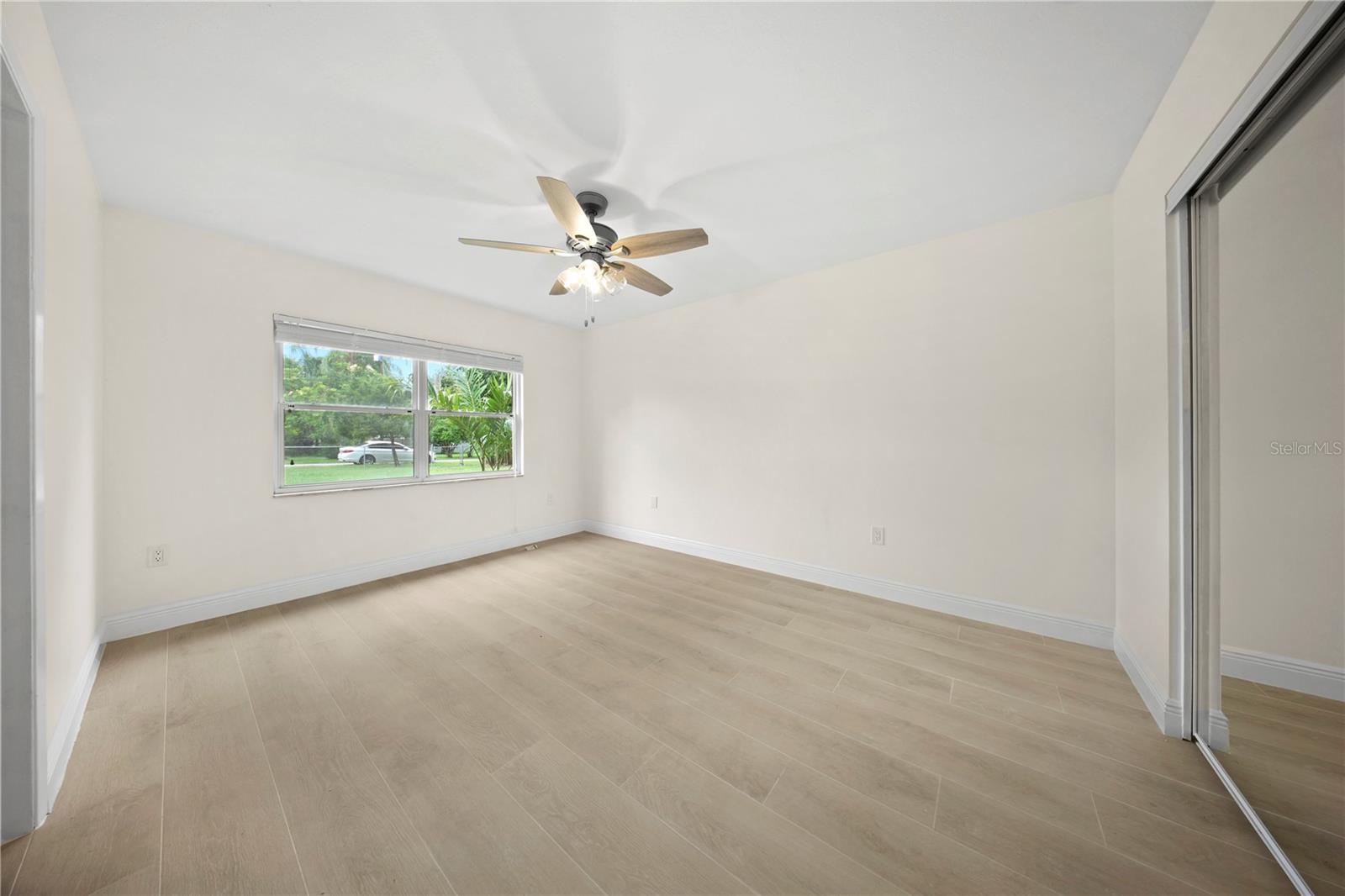 1805 Dierker Dr Property Photo 23