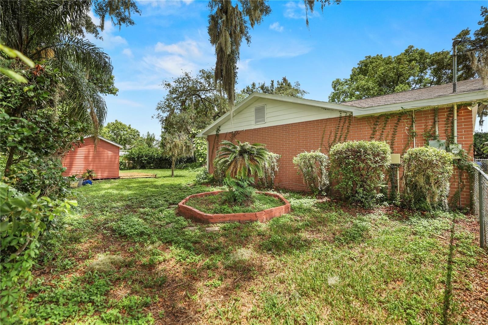 1805 Dierker Dr Property Photo 32