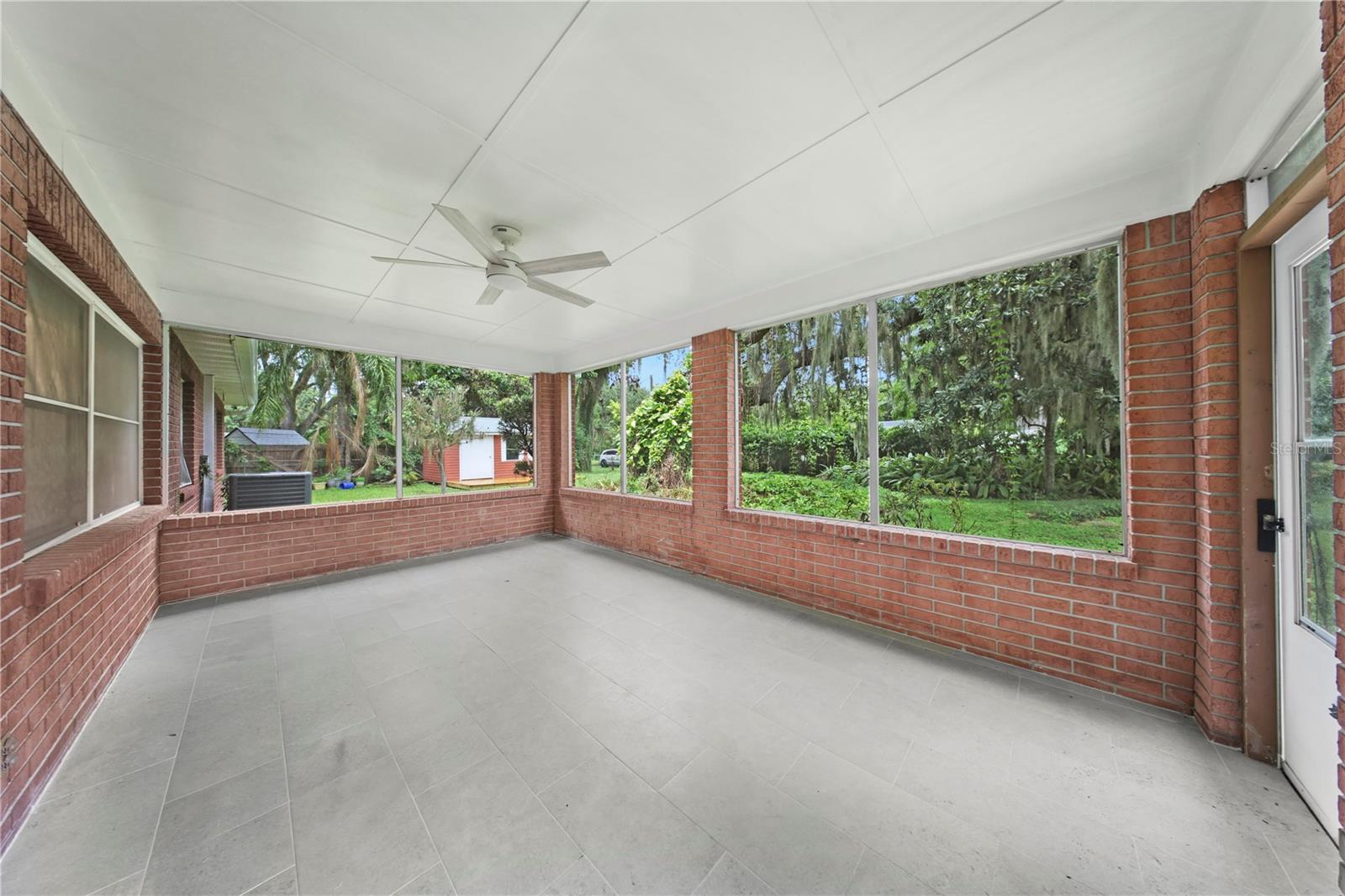 1805 Dierker Dr Property Photo 34