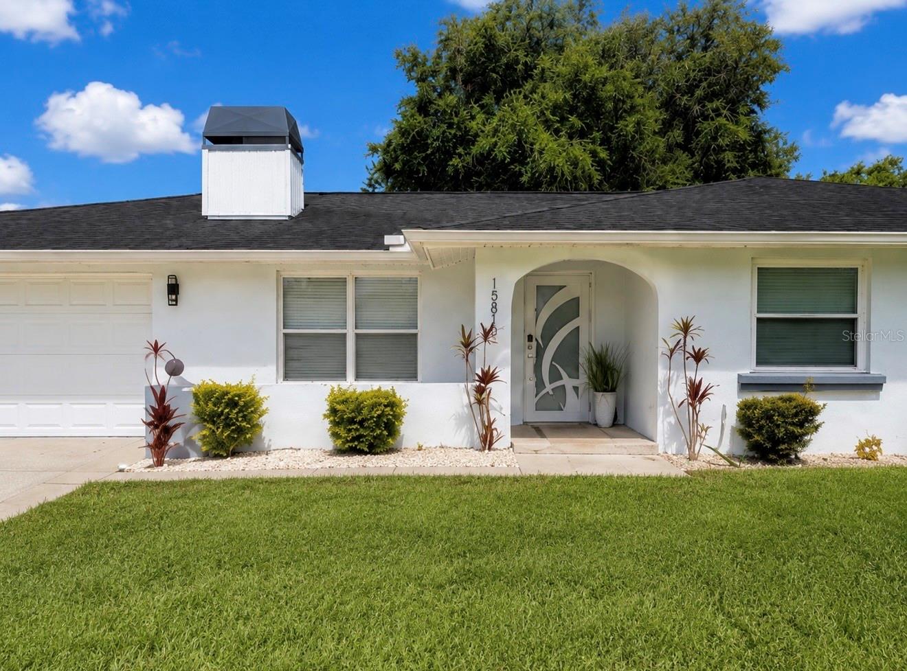 15810 Sea Oats Pl Property Photo 1