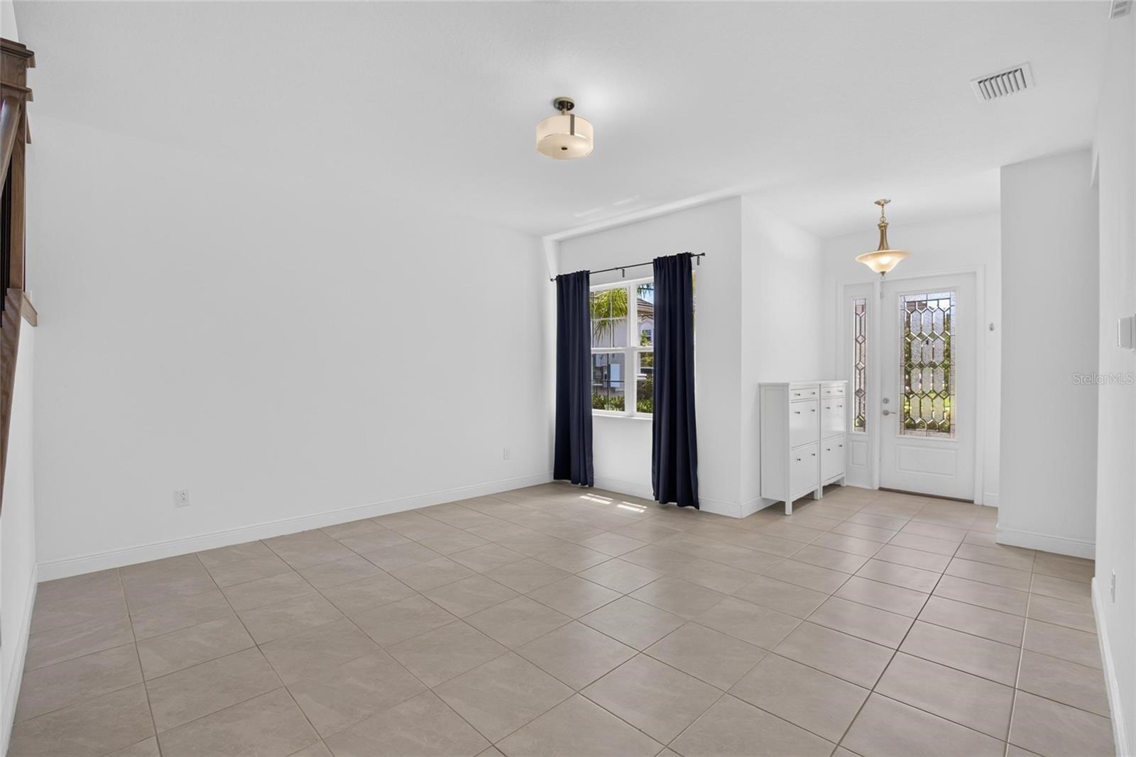 31142 Lindentree Dr Property Photo 4