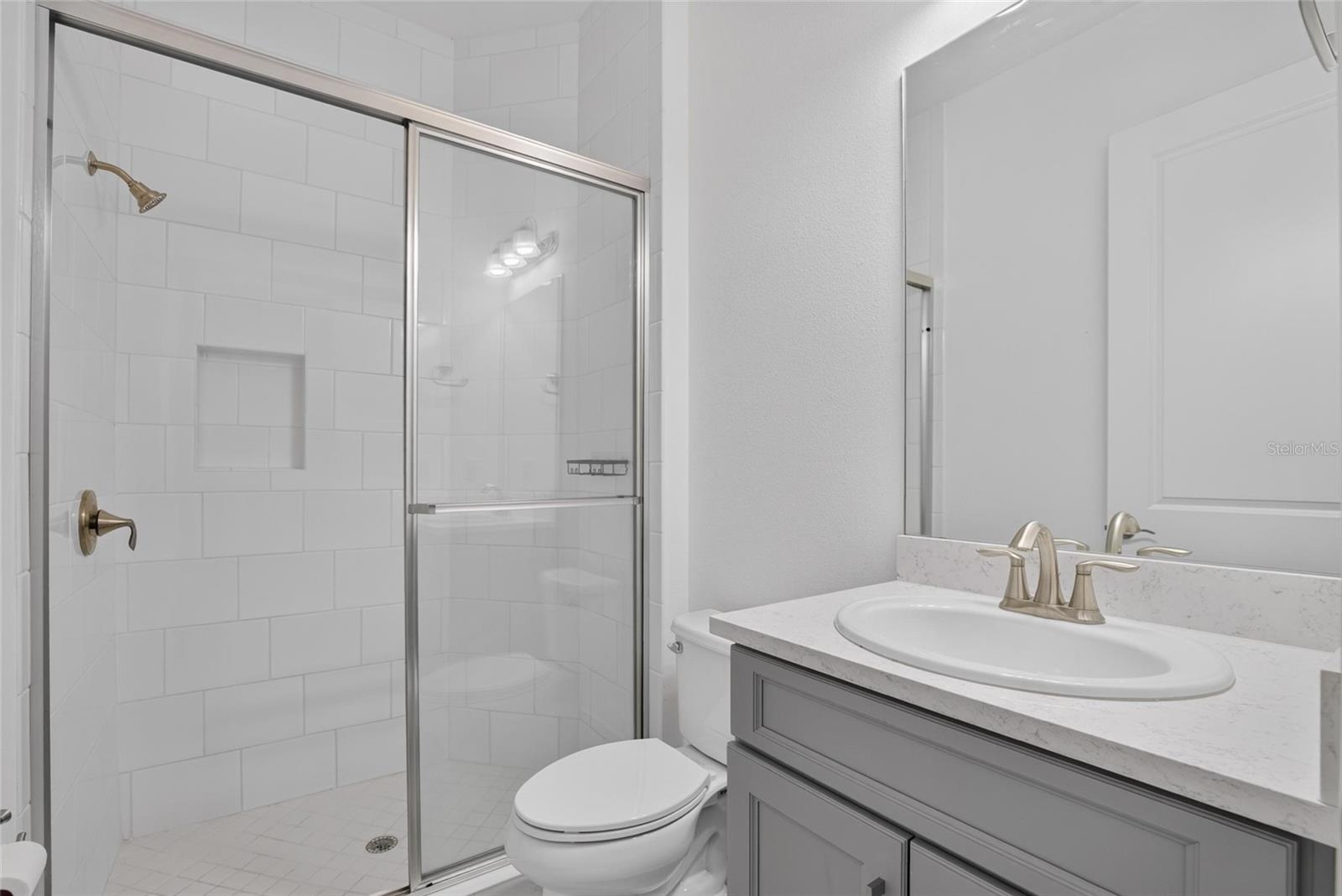 31142 Lindentree Dr Property Photo 5