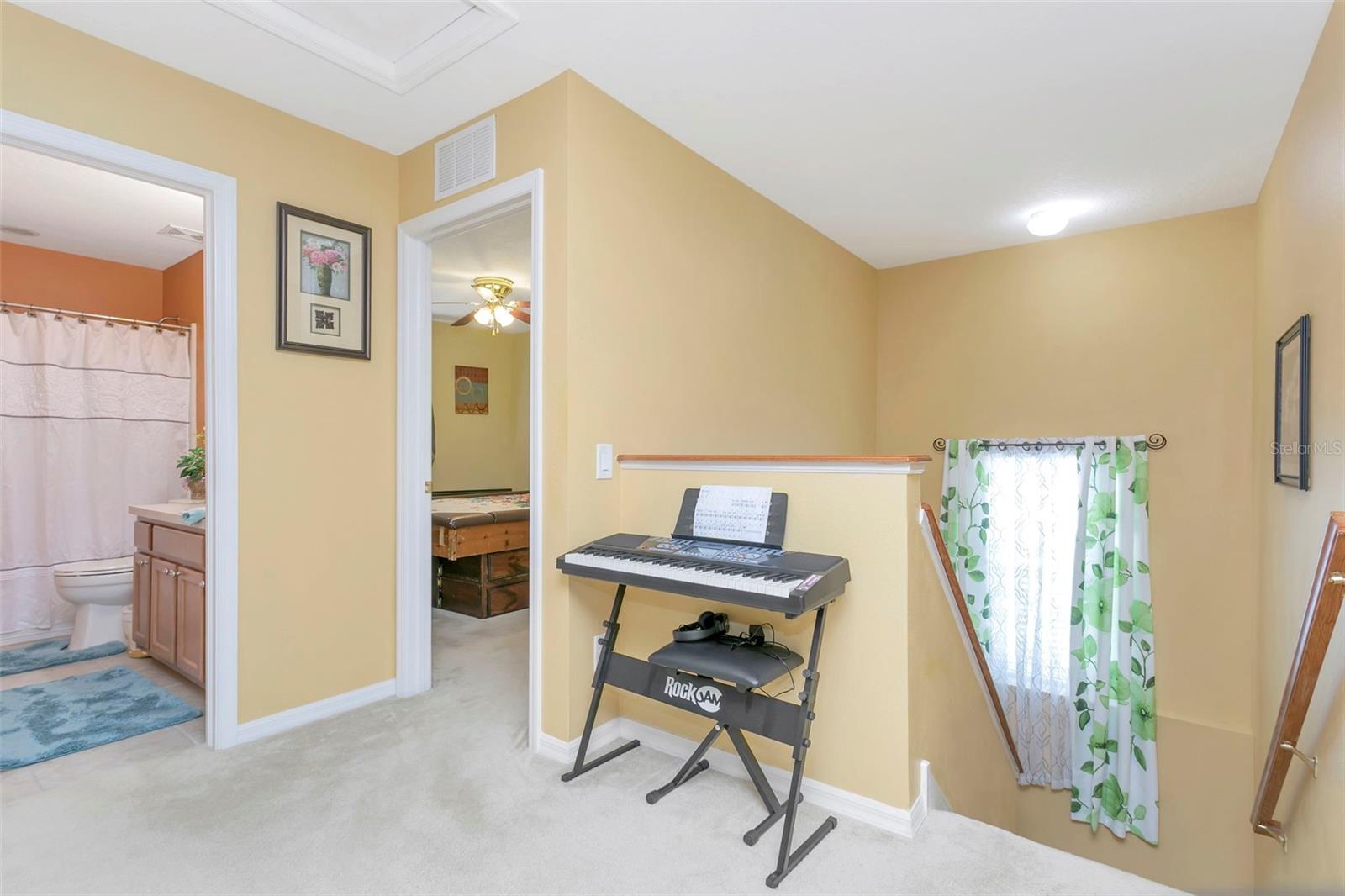 1424 Main St Property Photo 14