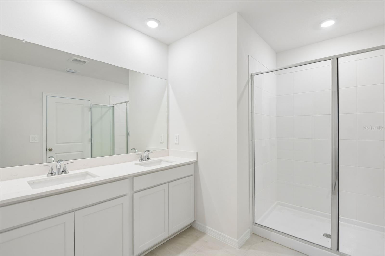 14152 Harvest Pines Ln Property Photo 32