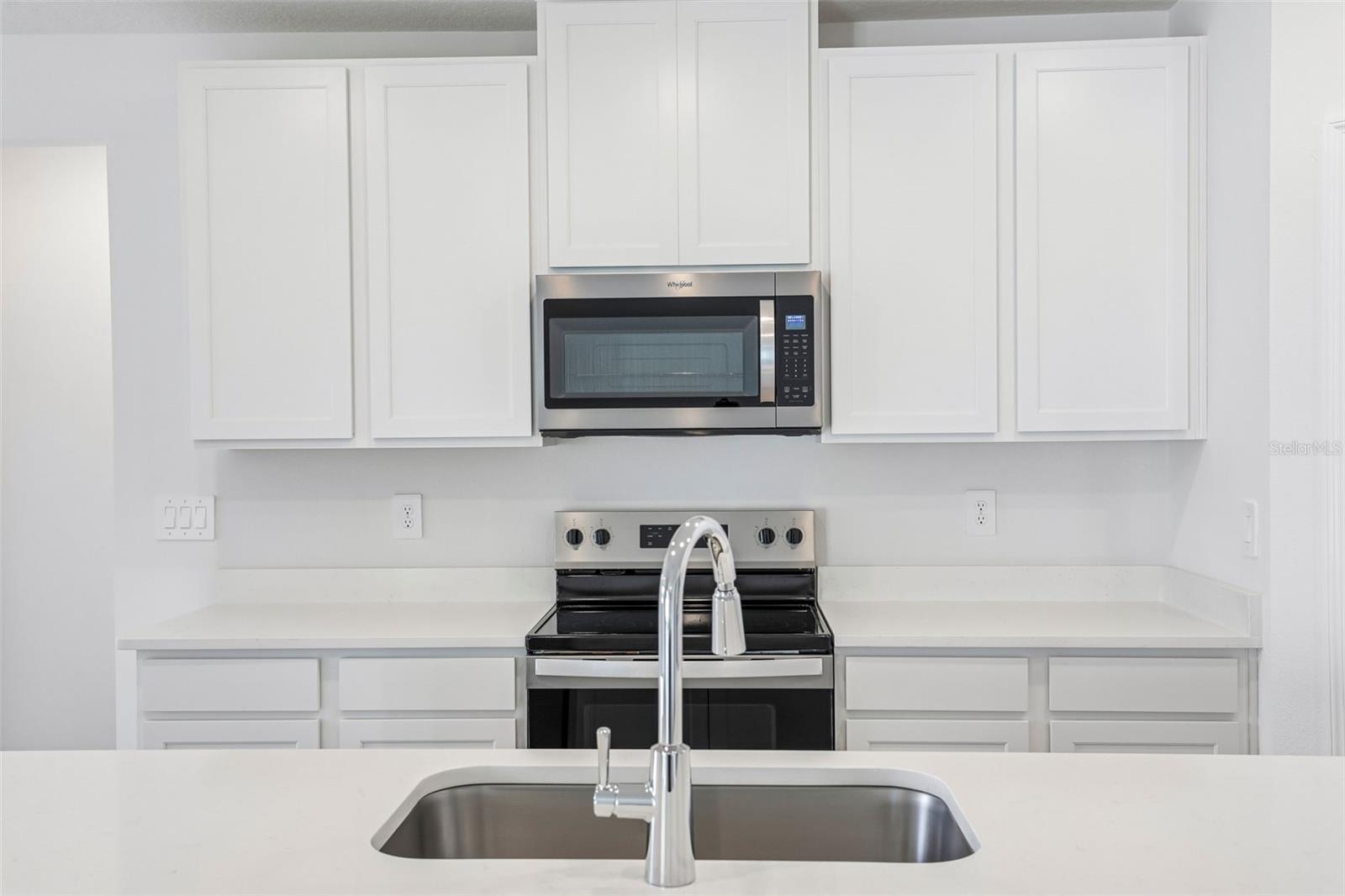14164 Harvest Pines Ln Property Photo 12