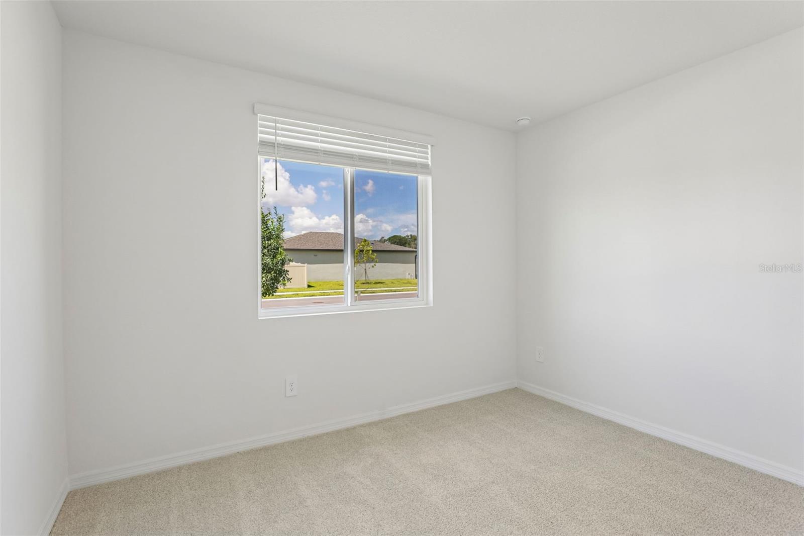 14164 Harvest Pines Ln Property Photo 25