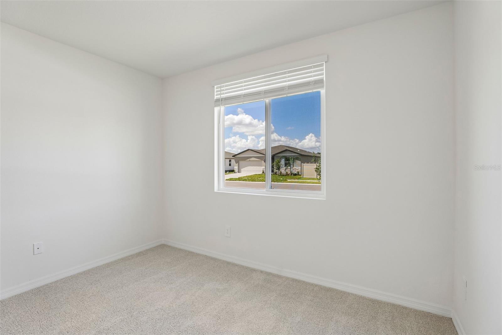 14164 Harvest Pines Ln Property Photo 26