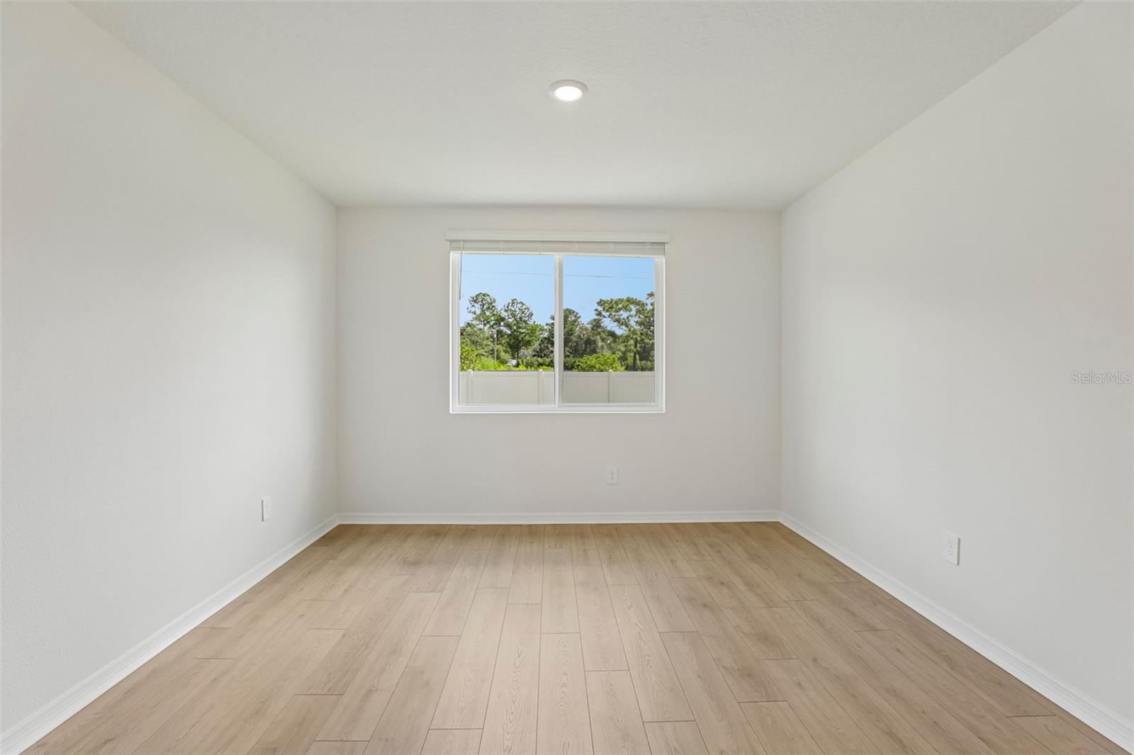 14164 Harvest Pines Ln Property Photo 29
