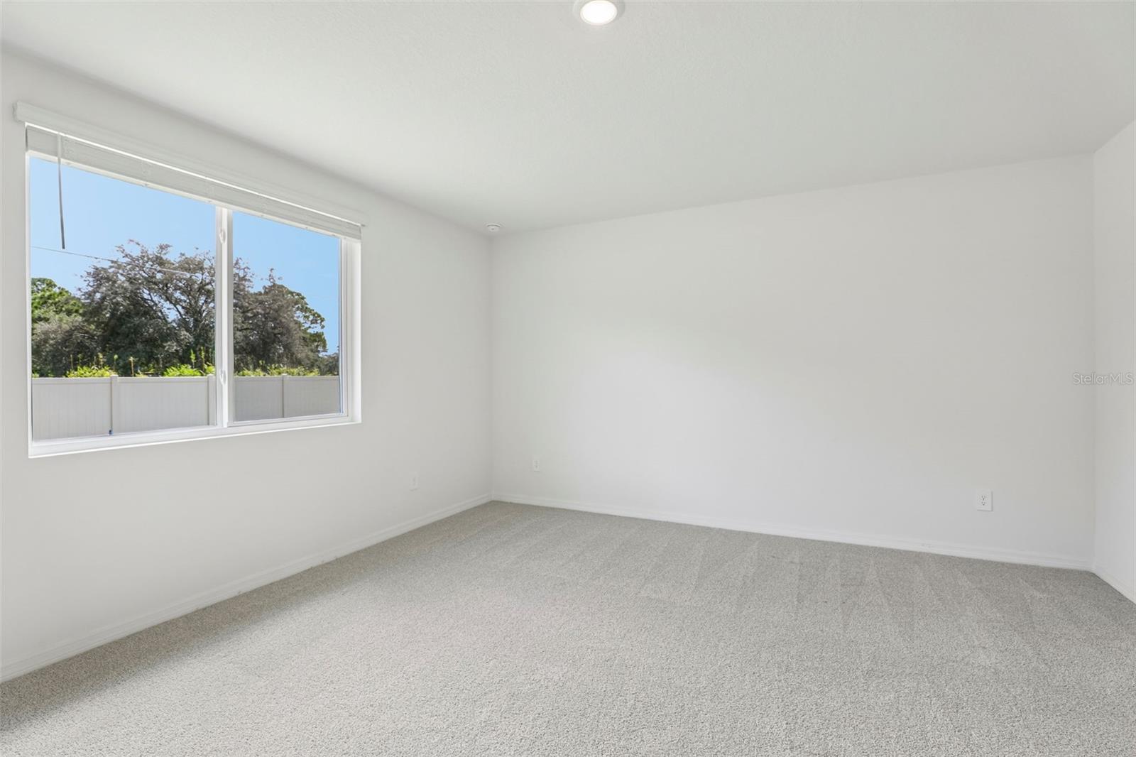 14164 Harvest Pines Ln Property Photo 31
