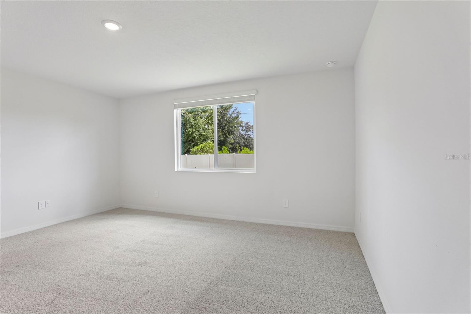 14164 Harvest Pines Ln Property Photo 32