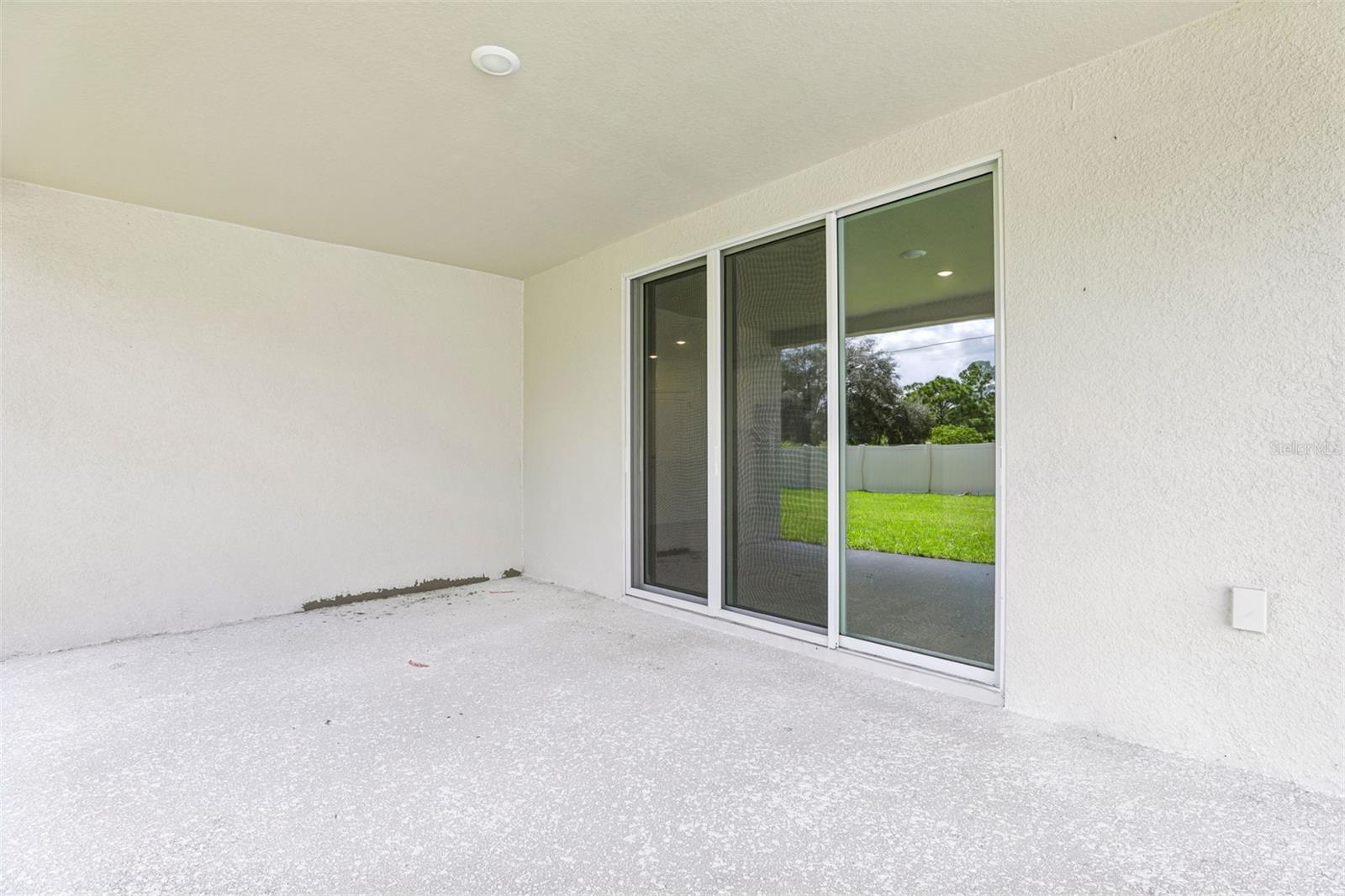 14164 Harvest Pines Ln Property Photo 37