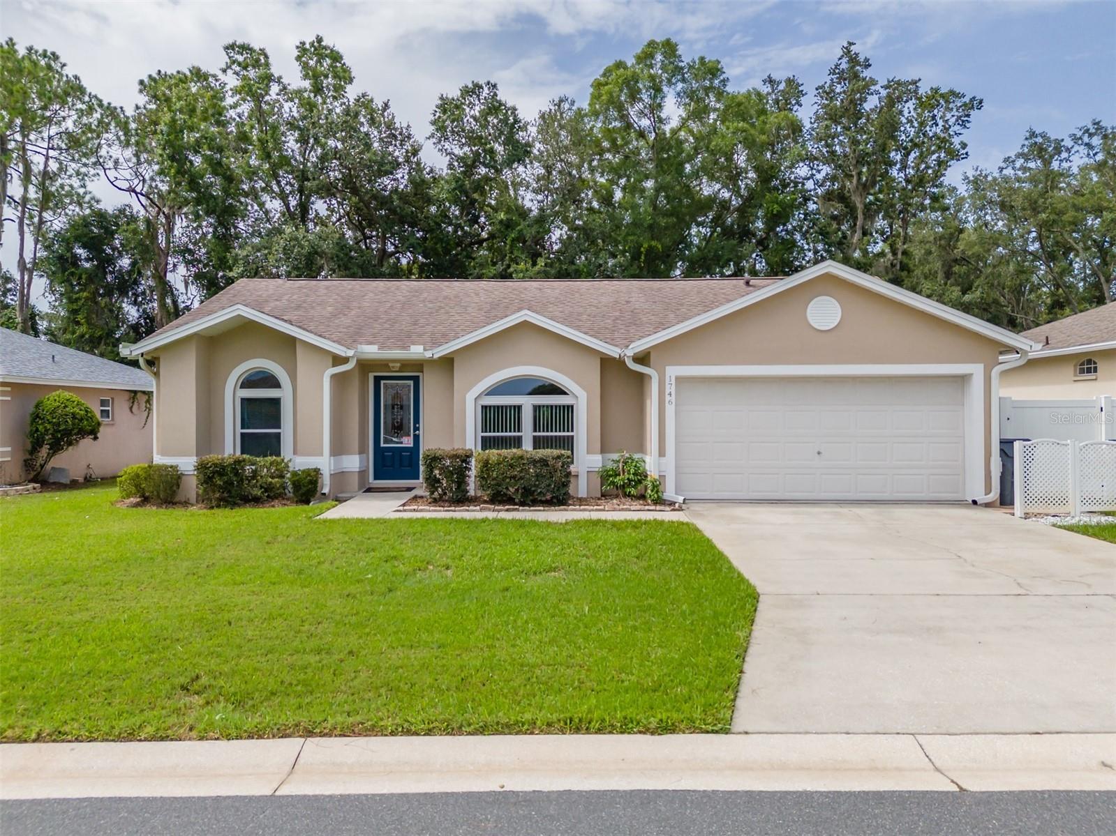 1746 GREY FOX DR