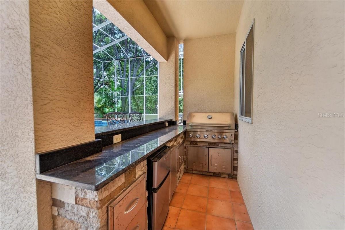 15707 Cochester Rd Property Photo 20