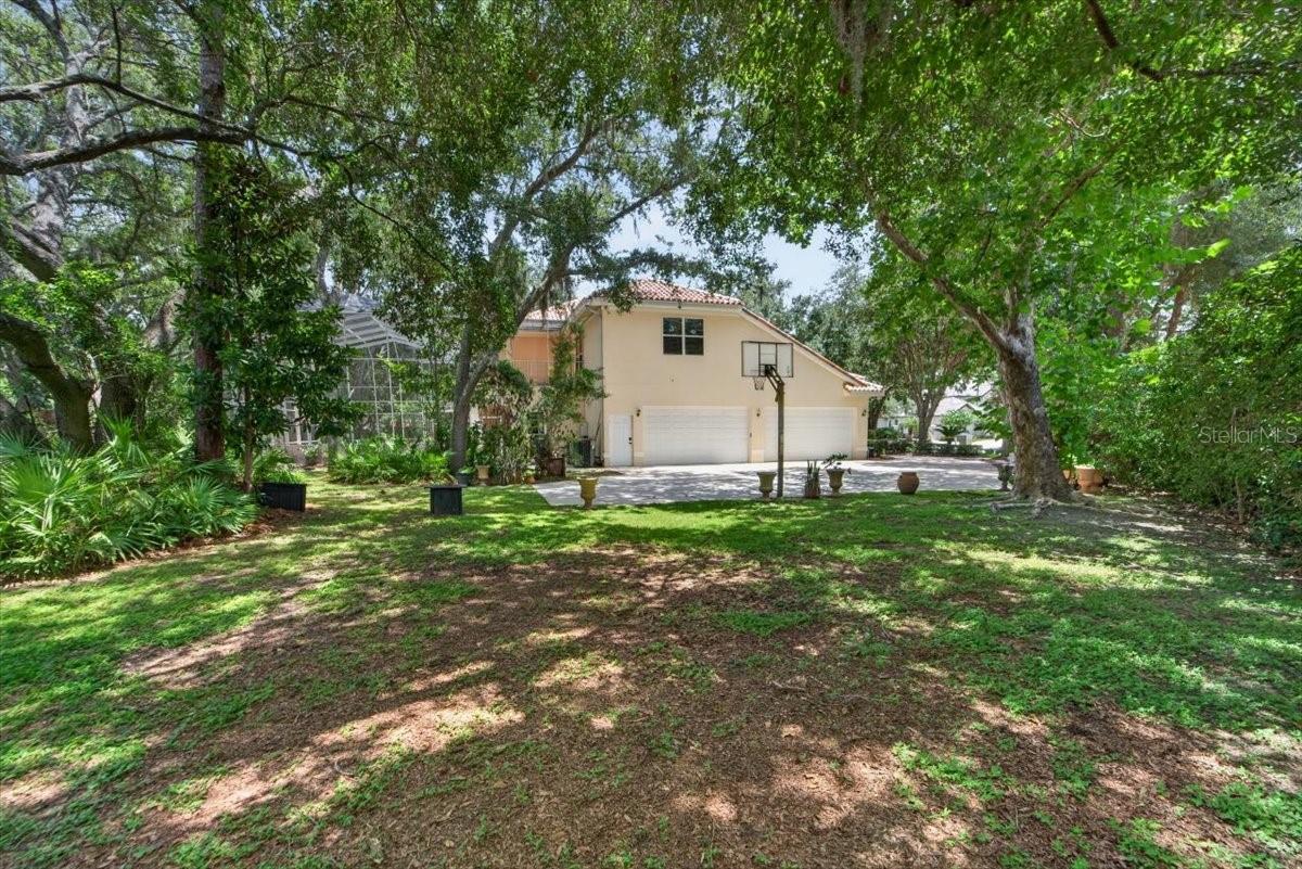 15707 Cochester Rd Property Photo 33