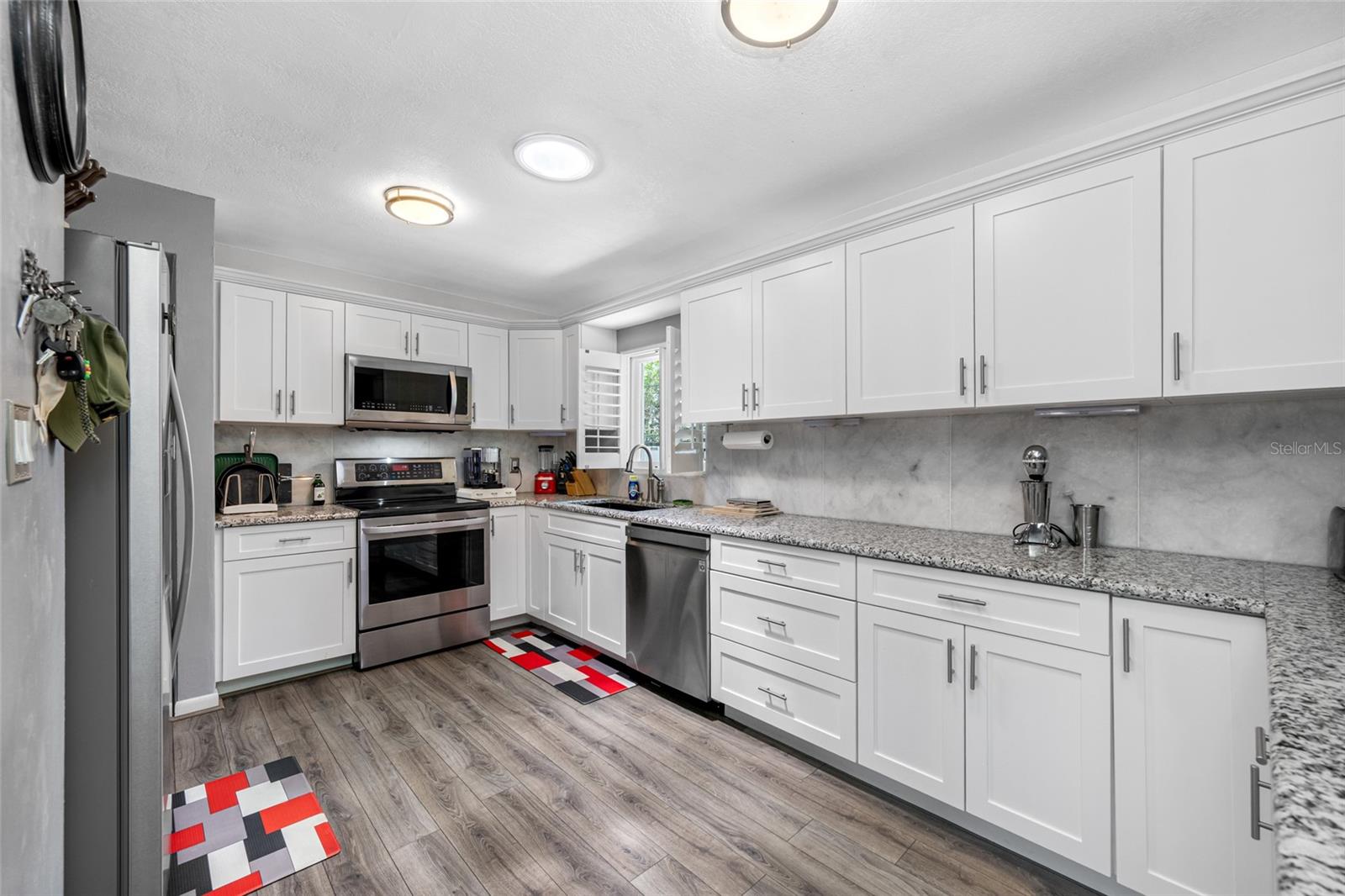 8444 8th Way N Property Photo 10