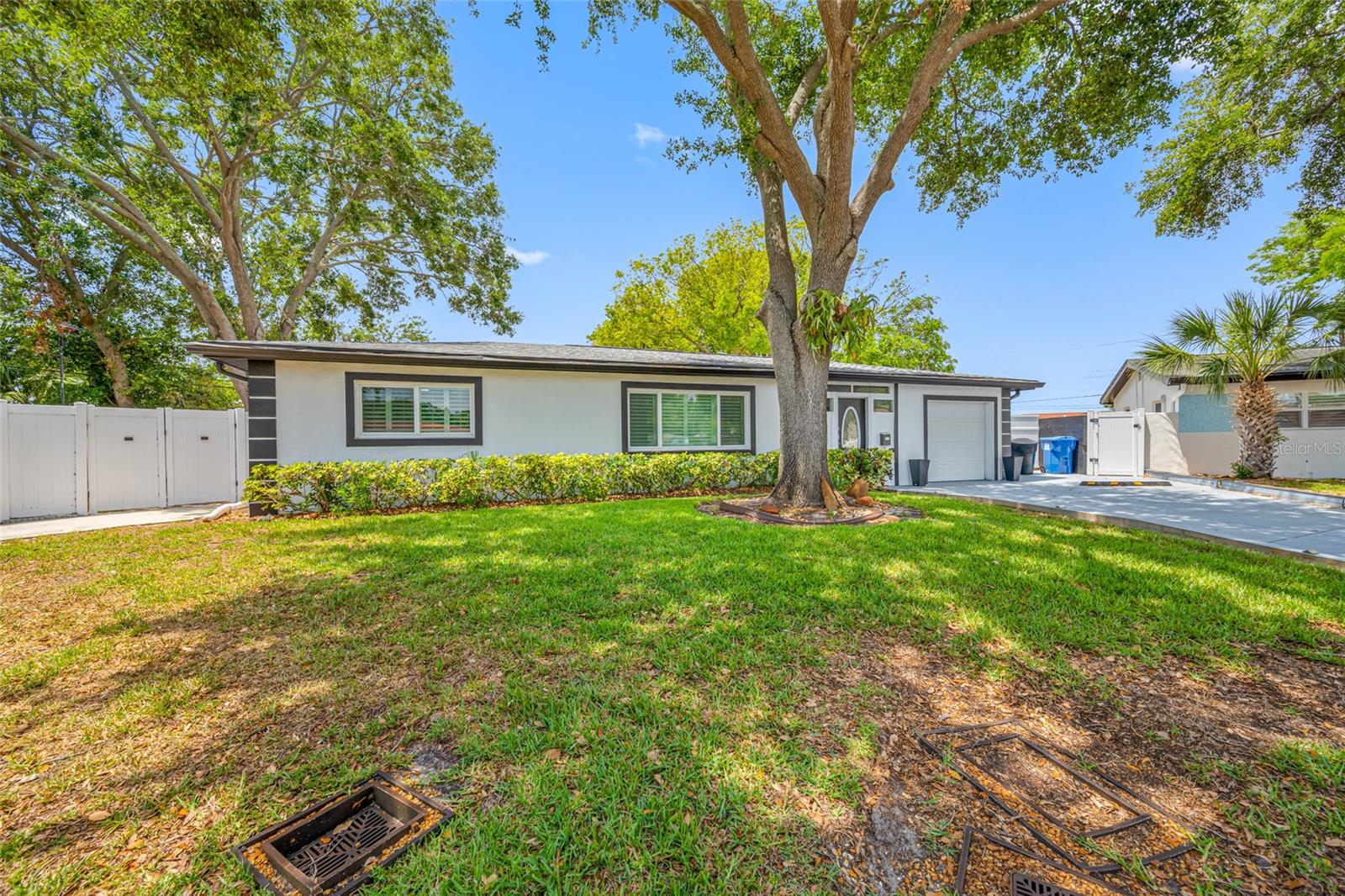 8444 8th Way N Property Photo 28