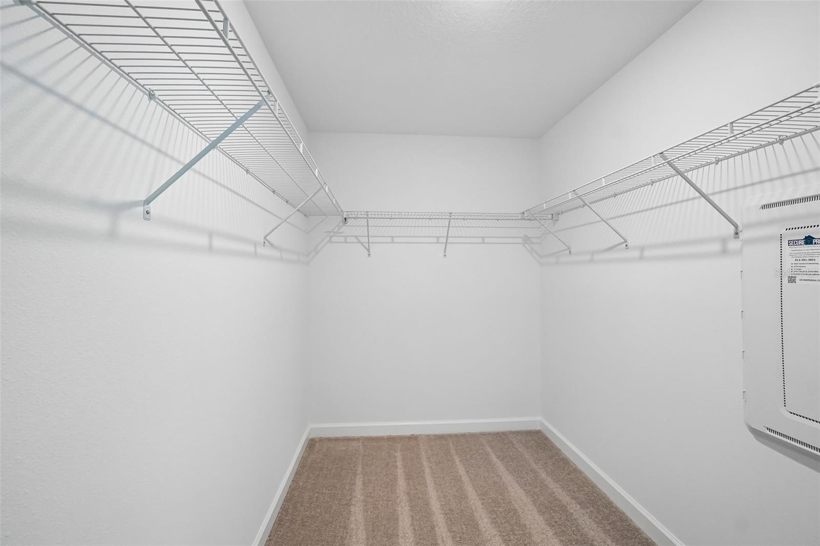 7556 Deer Valley Circle Property Photo 23