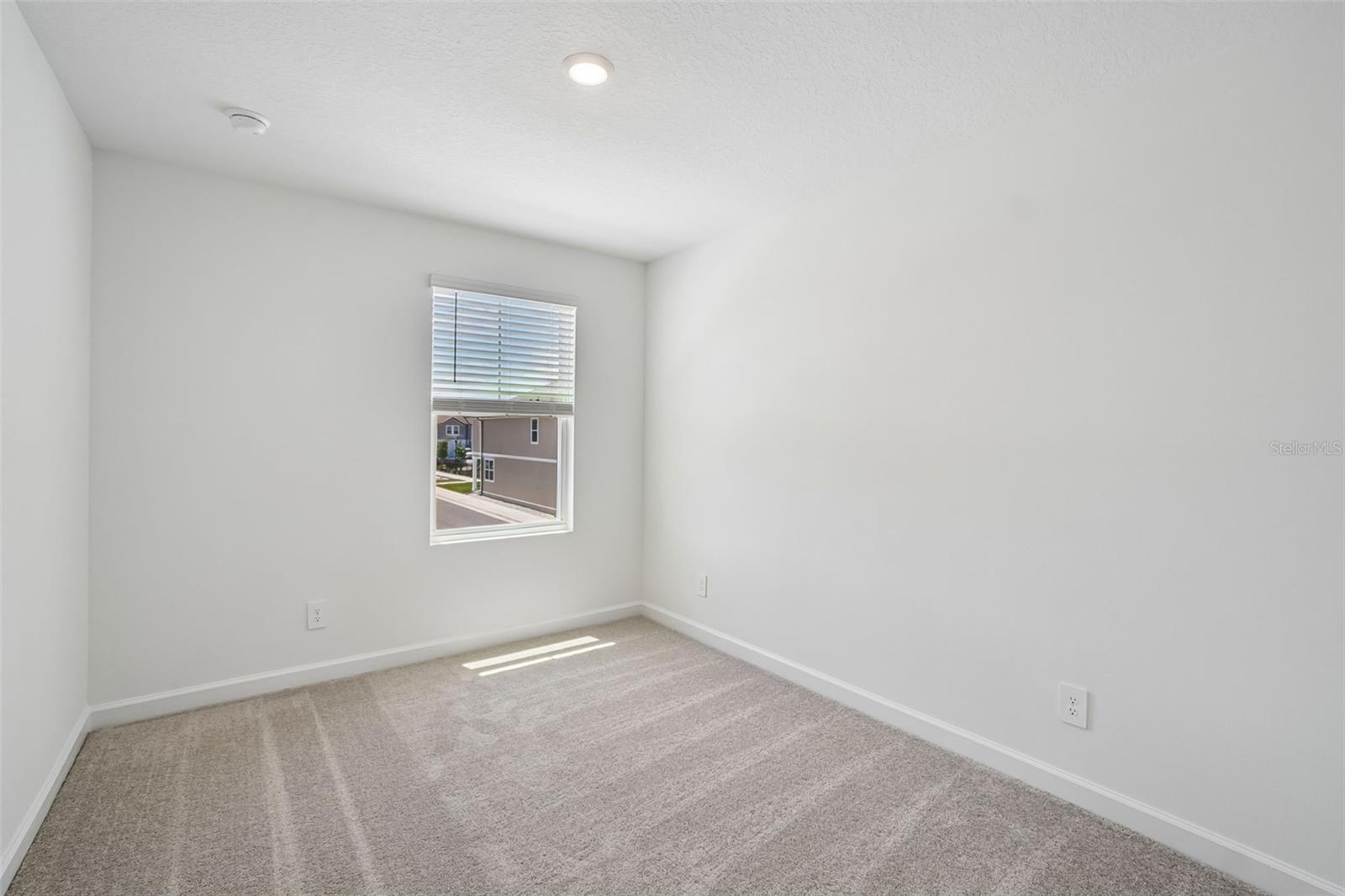 7556 Deer Valley Circle Property Photo 27