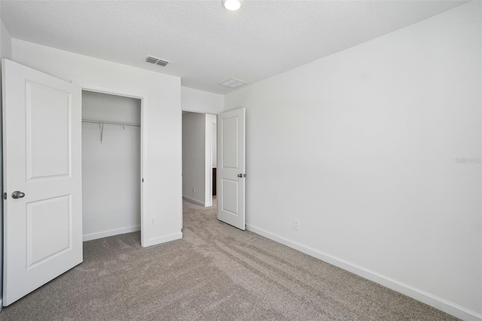 7556 Deer Valley Circle Property Photo 28