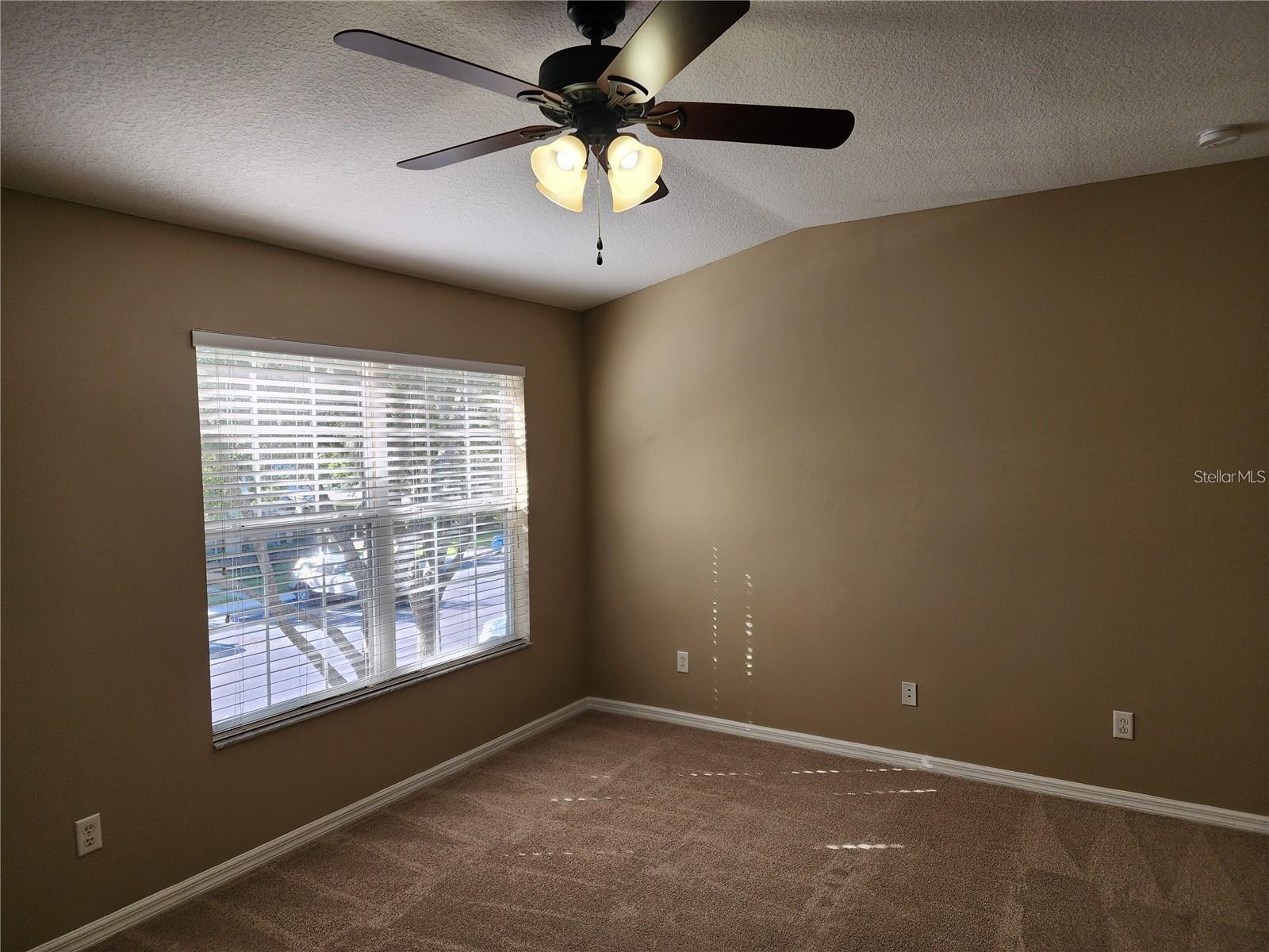 15924 Fishhawk Creek Ln Property Photo 26