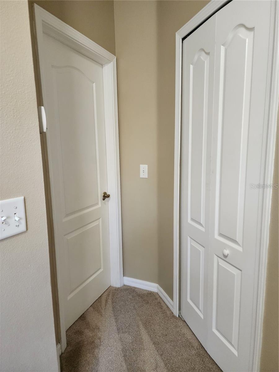 15924 Fishhawk Creek Ln Property Photo 31