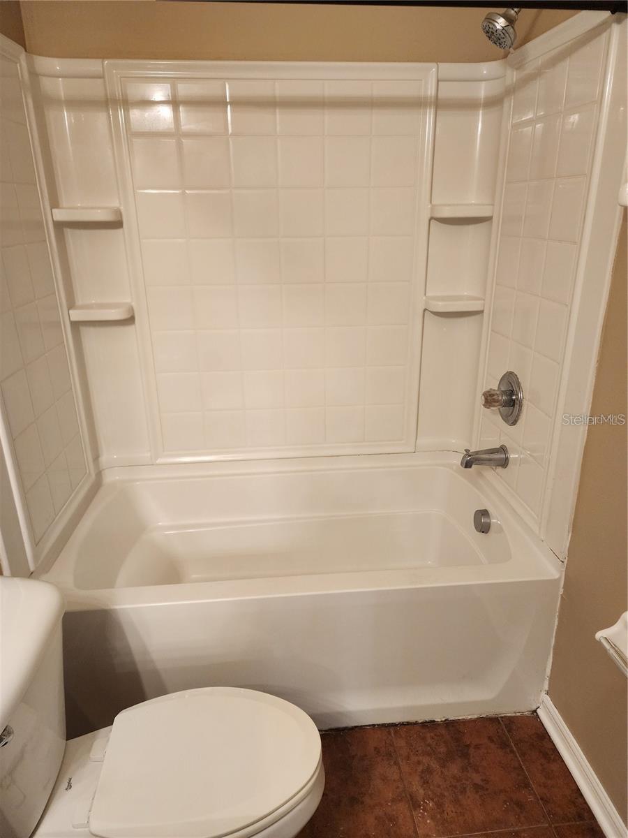 15924 Fishhawk Creek Ln Property Photo 32