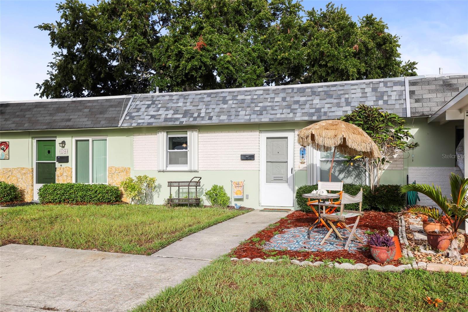 180 SKY LOCH DR W Property Photo 1