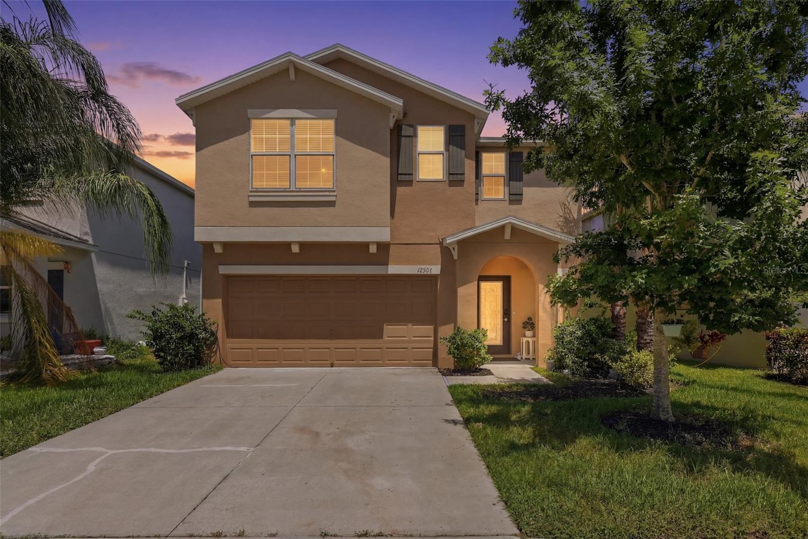 17204 Yellow Pine St Property Photo 1