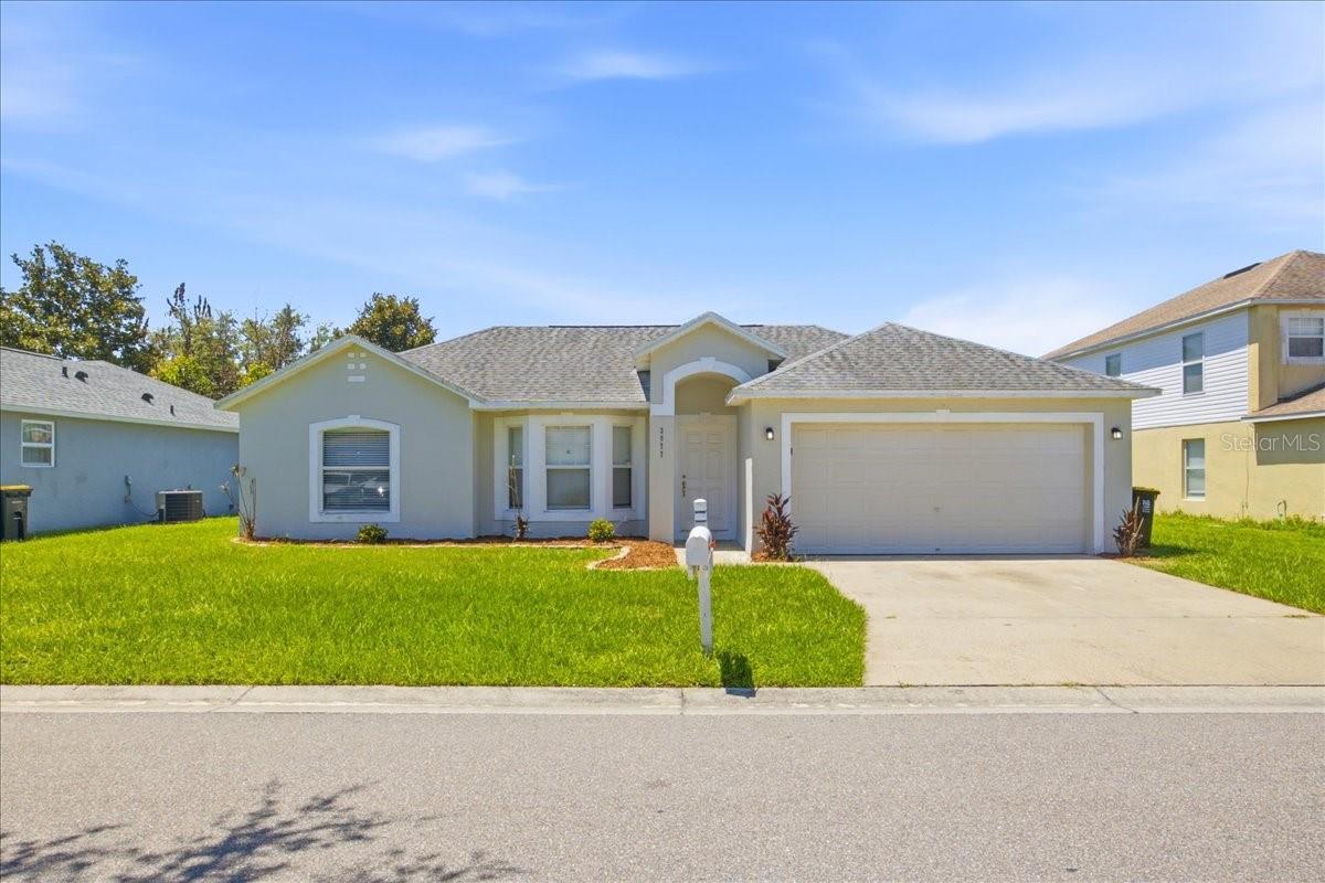 3977 Warbler Dr Property Photo 1