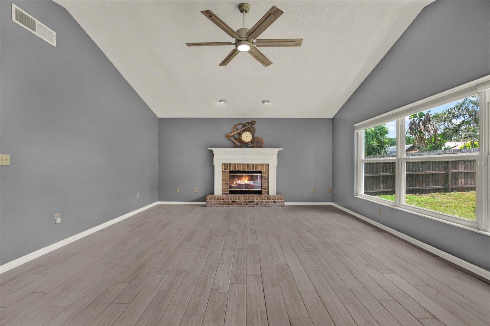 1805 Tawnee Pl Property Photo 18