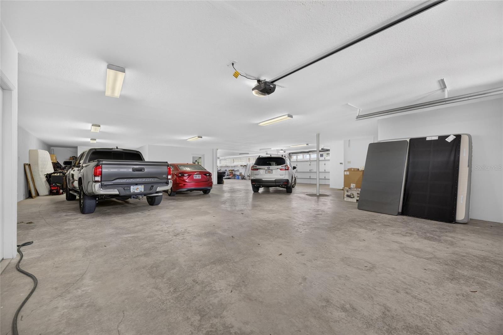 903 Capriccio Ln Property Photo 33