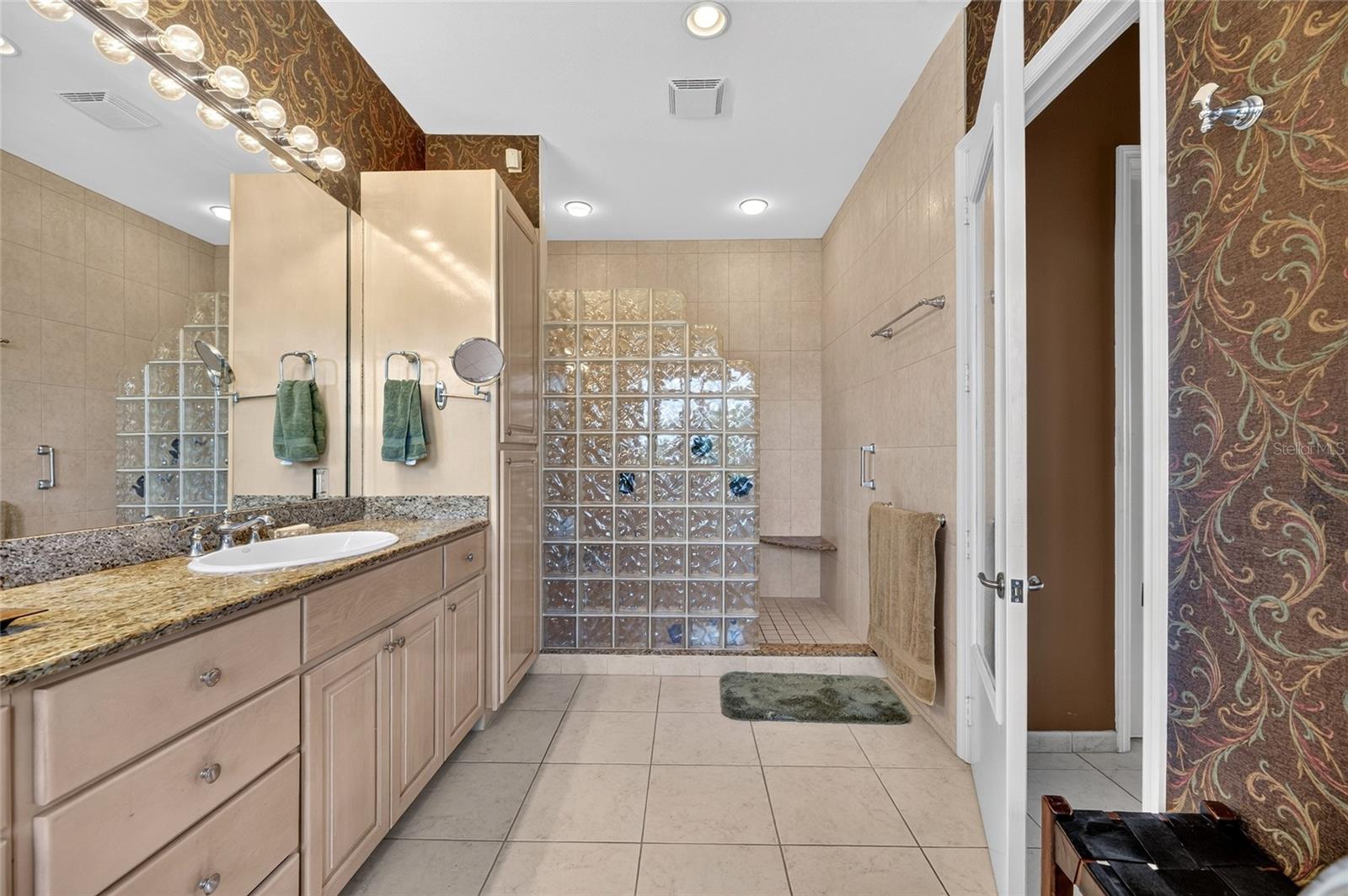 903 Capriccio Ln Property Photo 62