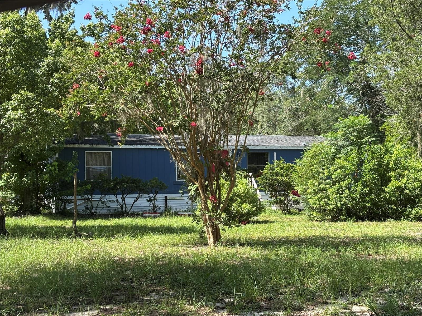 10416 Hudson Ave Property Photo 6