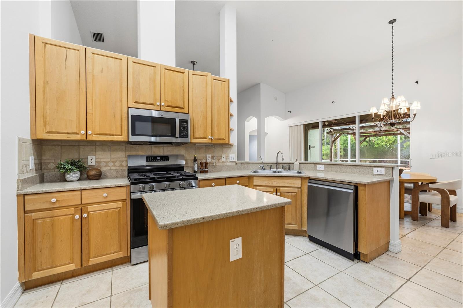 6521 Carrington Sky Dr Property Photo 17