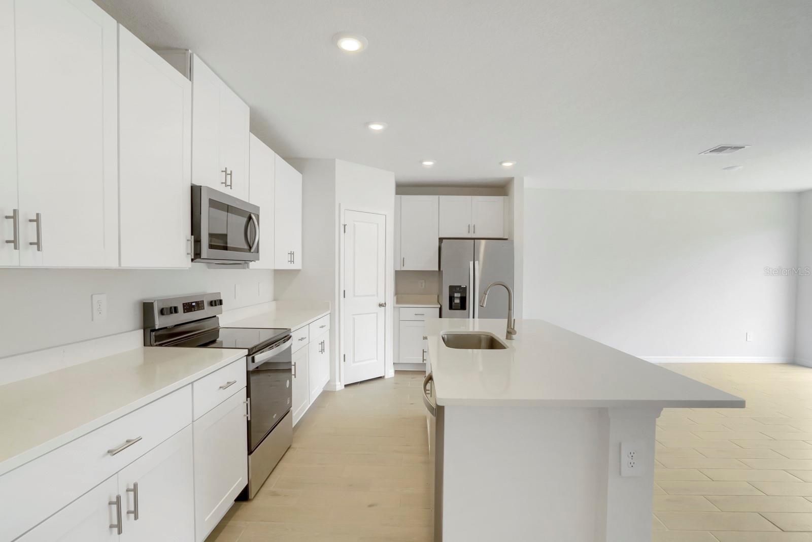 7625 Satterfield Ter Property Photo 17