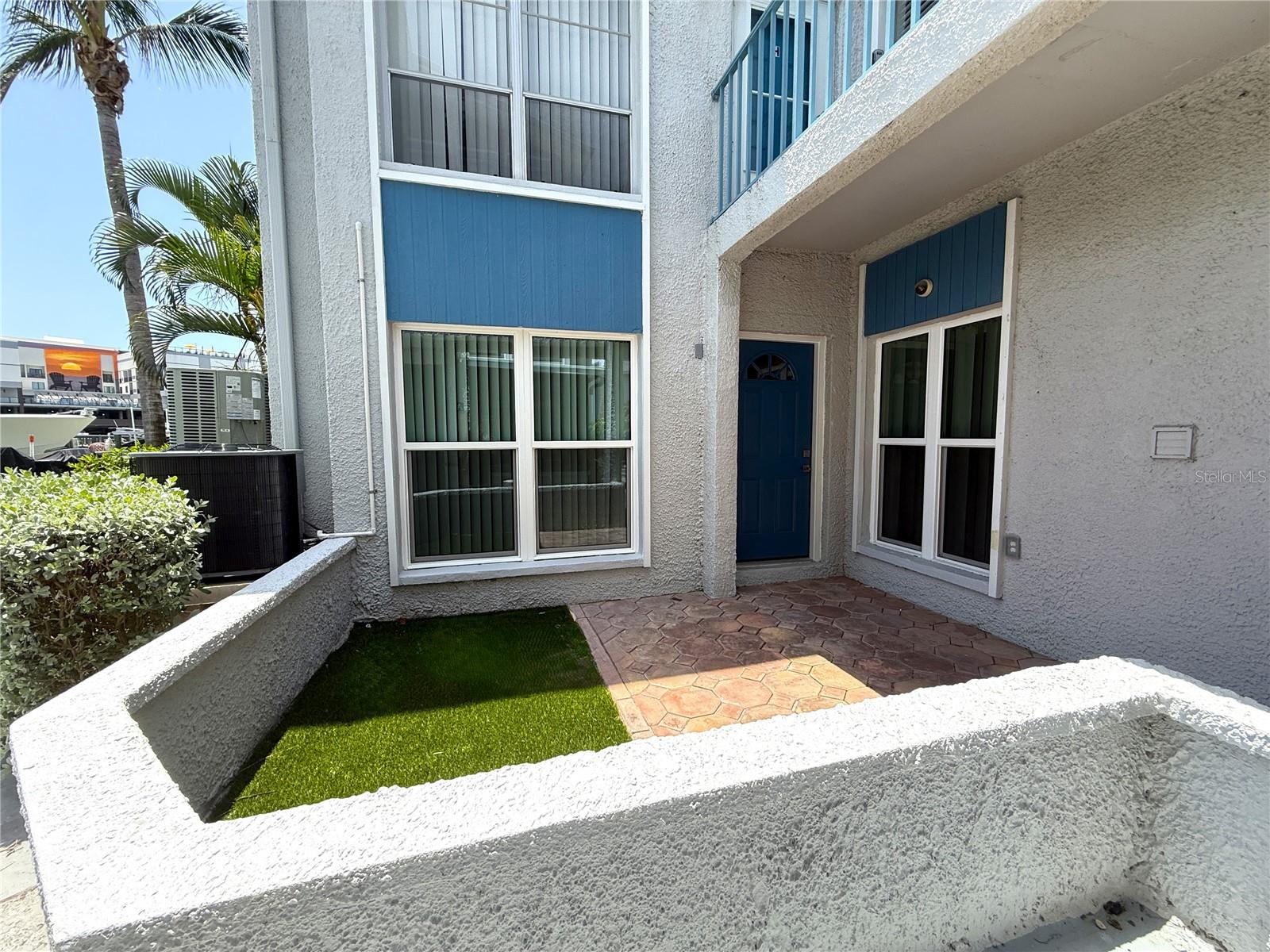 201 Medallion Blvd #d Property Photo 28