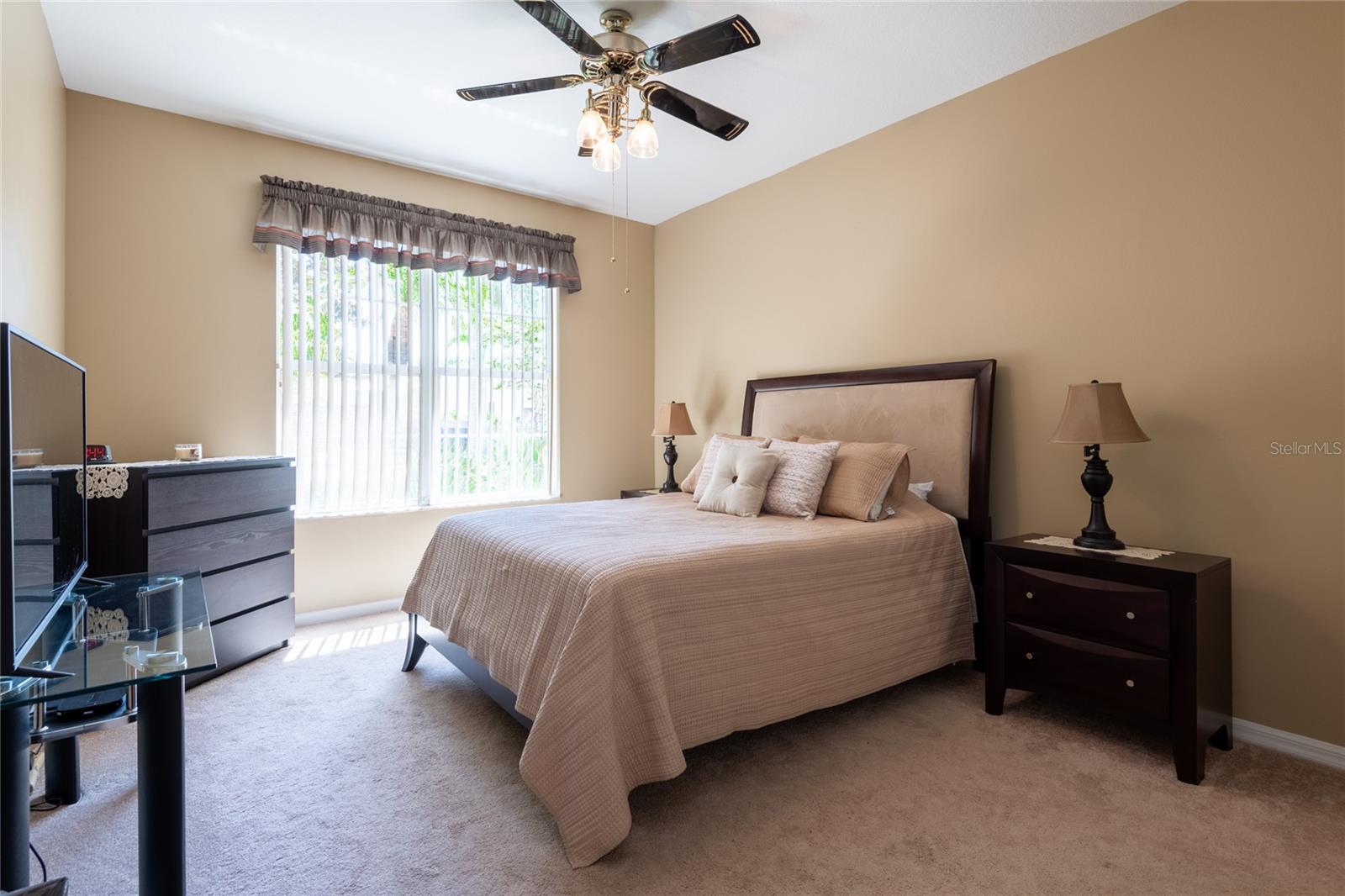 21023 Los Cabos Ct Property Photo 26