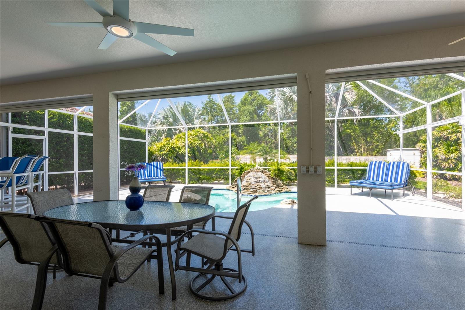 21023 Los Cabos Ct Property Photo 28