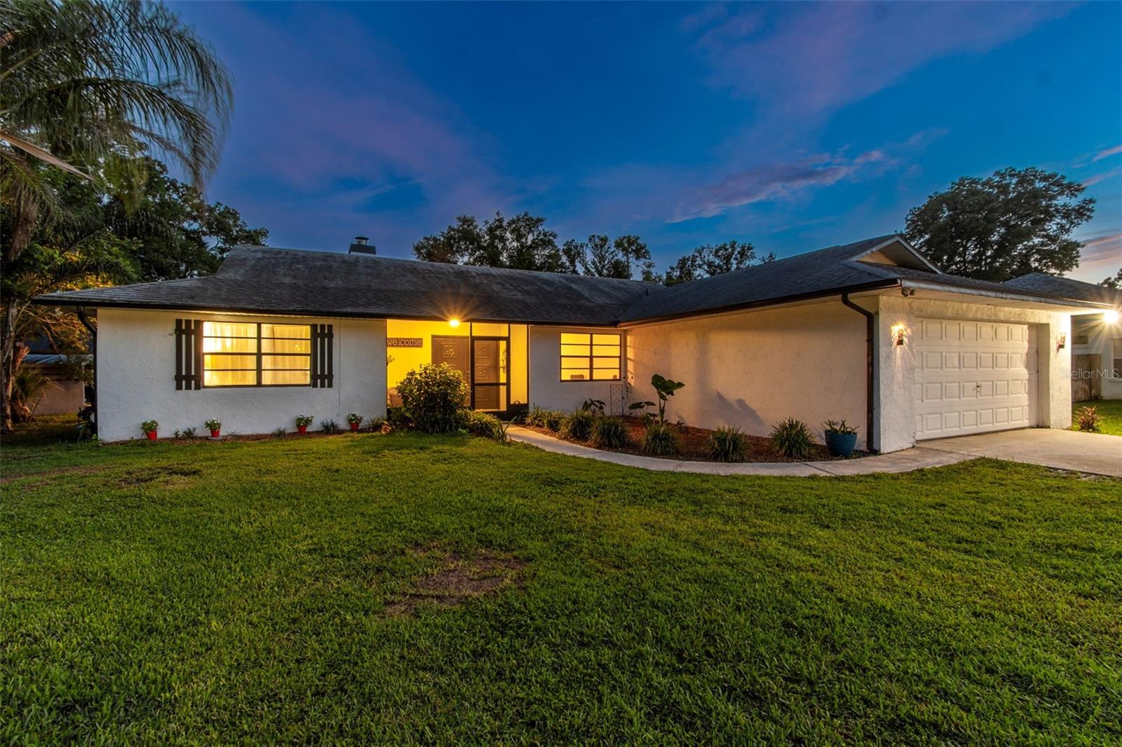 22408 Shoreside Dr Property Photo 5
