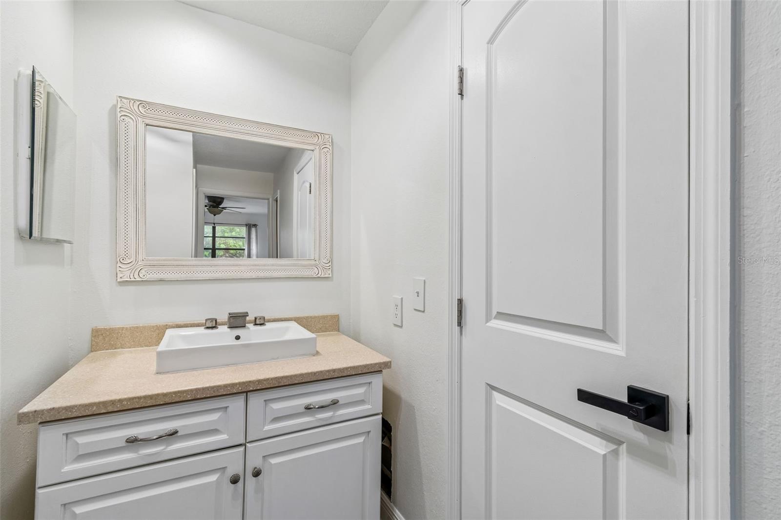 22408 Shoreside Dr Property Photo 25