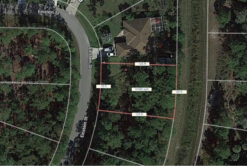 Einstein St Property Photo 1