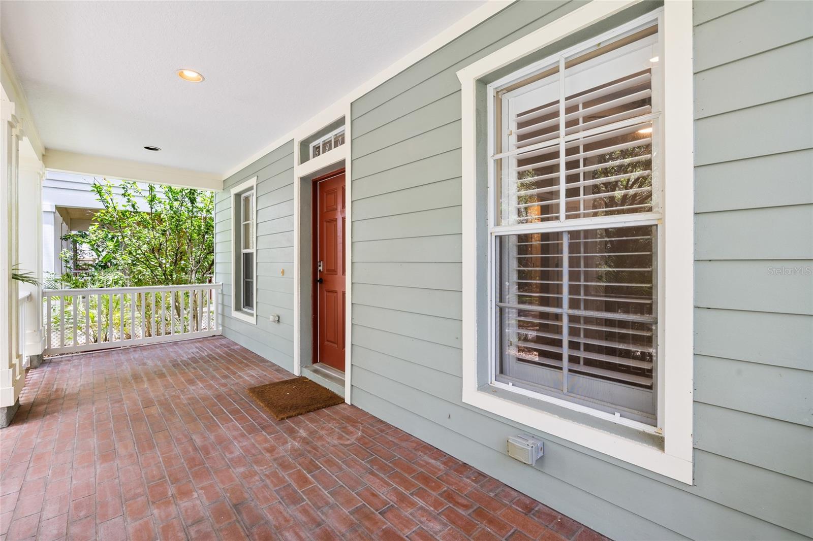 5906 Beaconpark St Property Photo 7