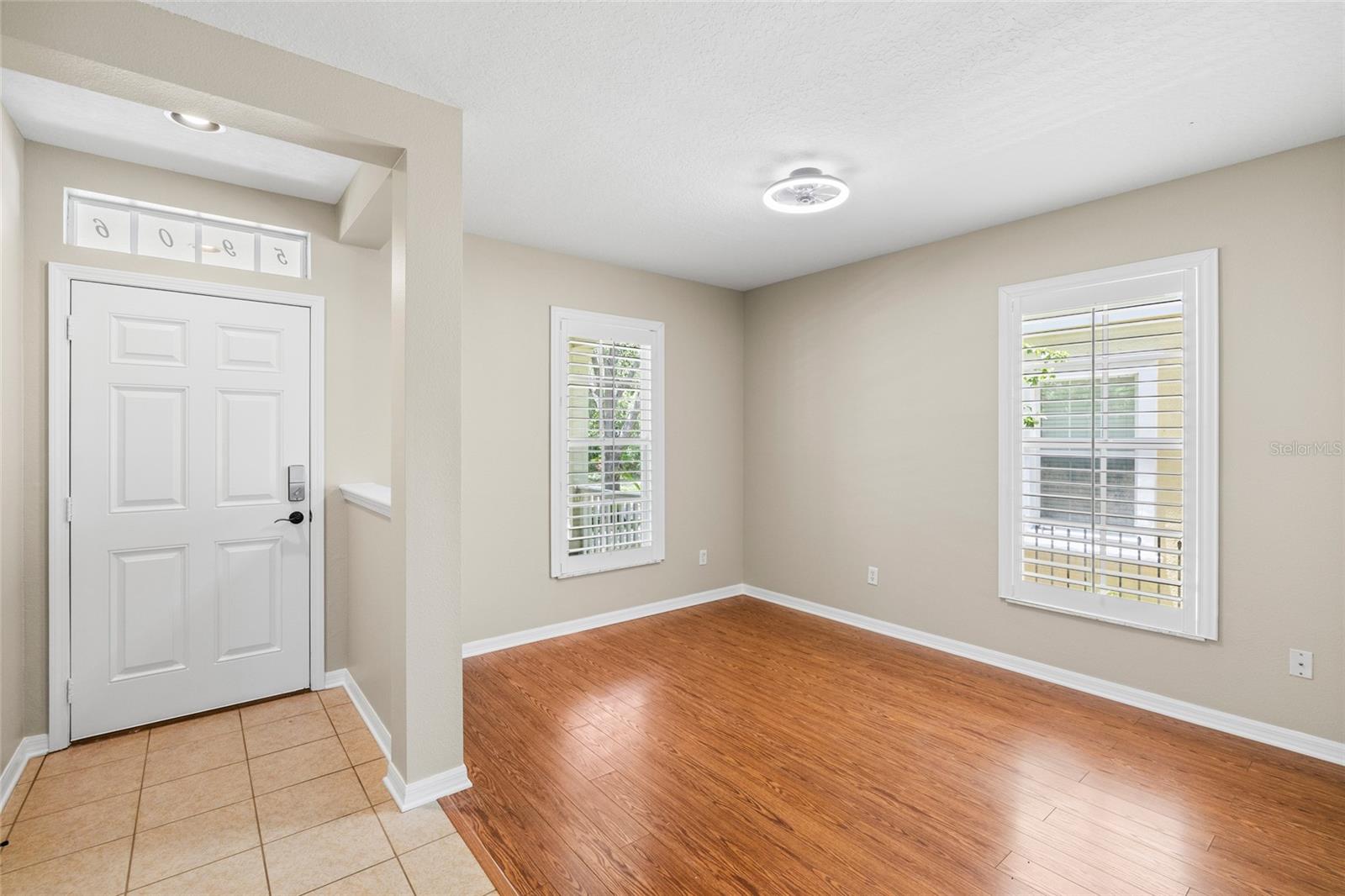 5906 Beaconpark St Property Photo 10
