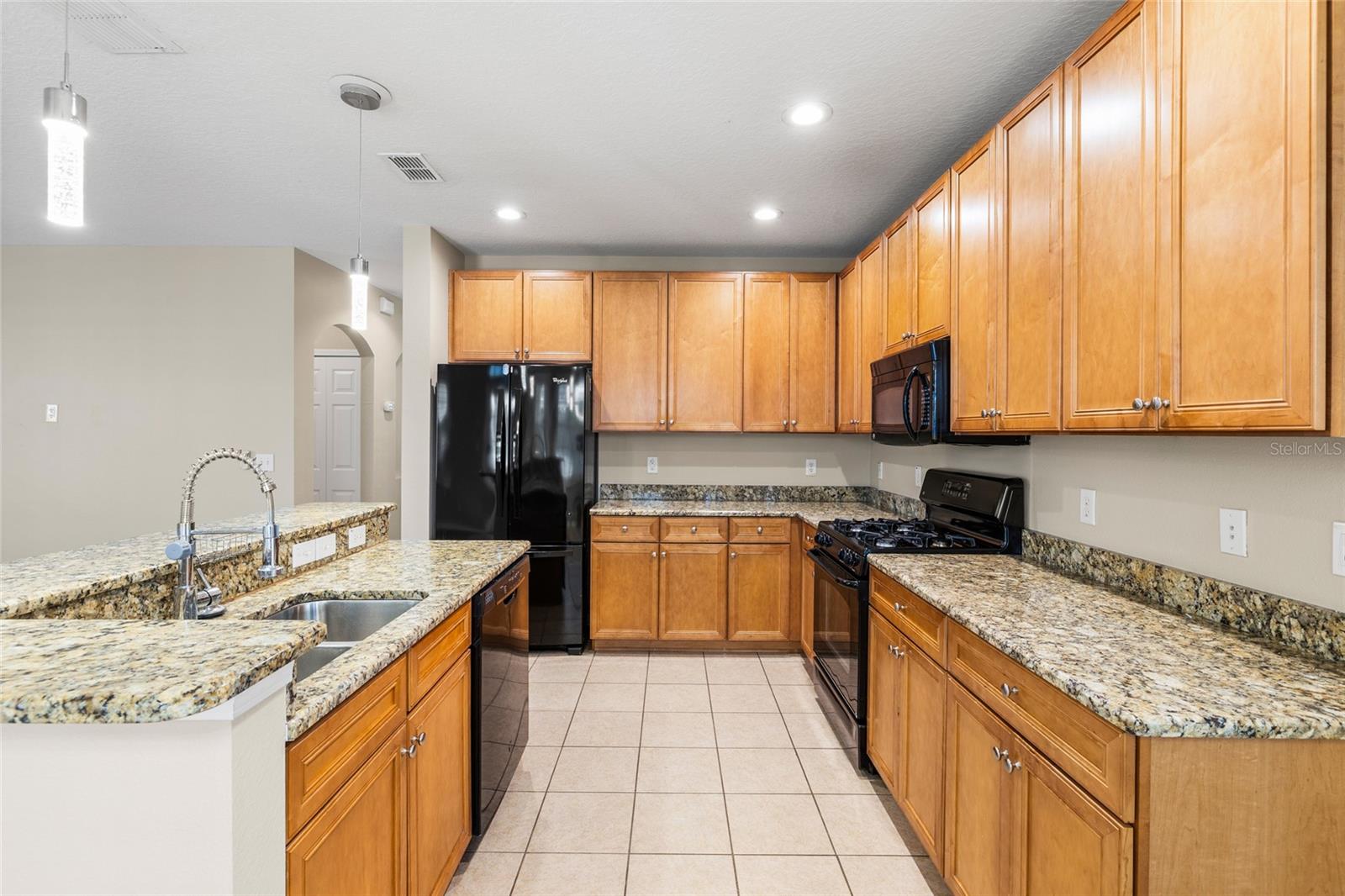5906 Beaconpark St Property Photo 23