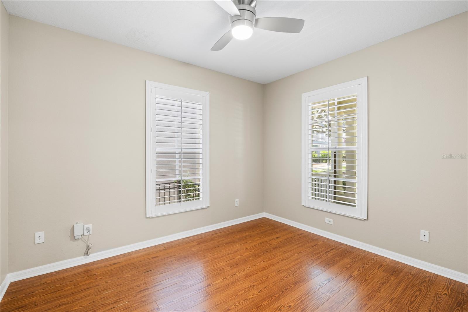 5906 Beaconpark St Property Photo 26
