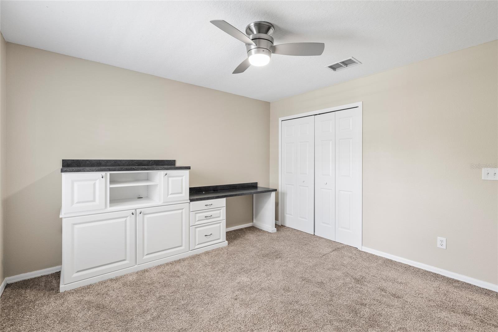 5906 Beaconpark St Property Photo 44