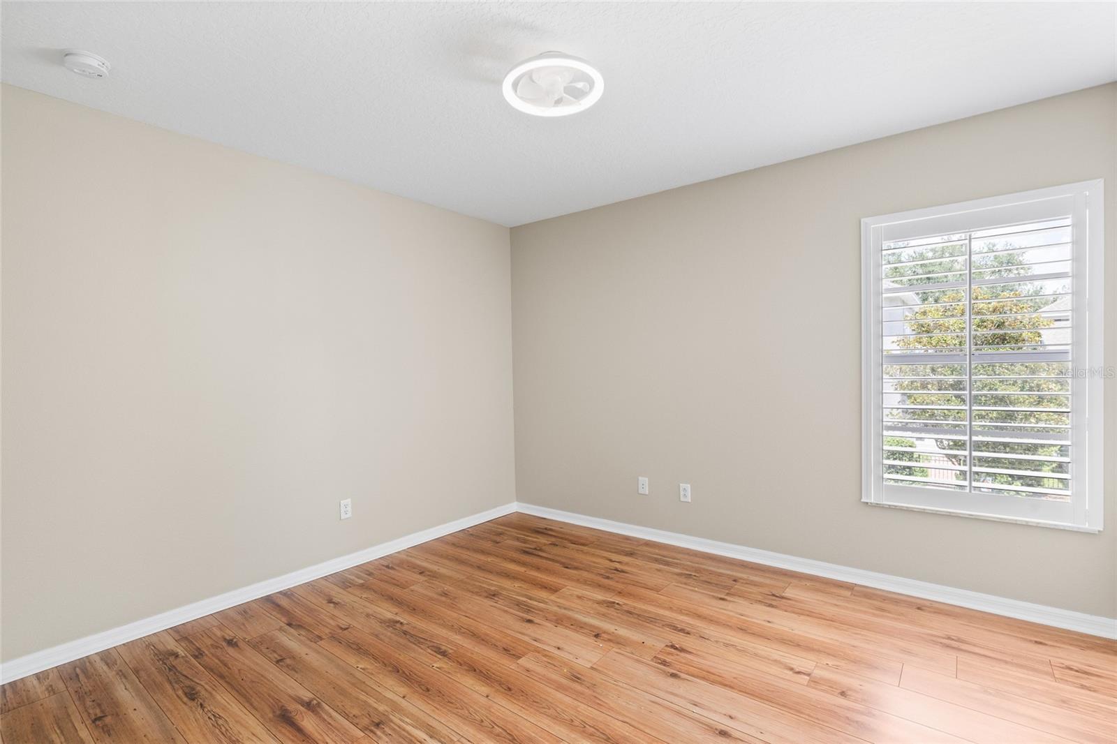 5906 Beaconpark St Property Photo 54