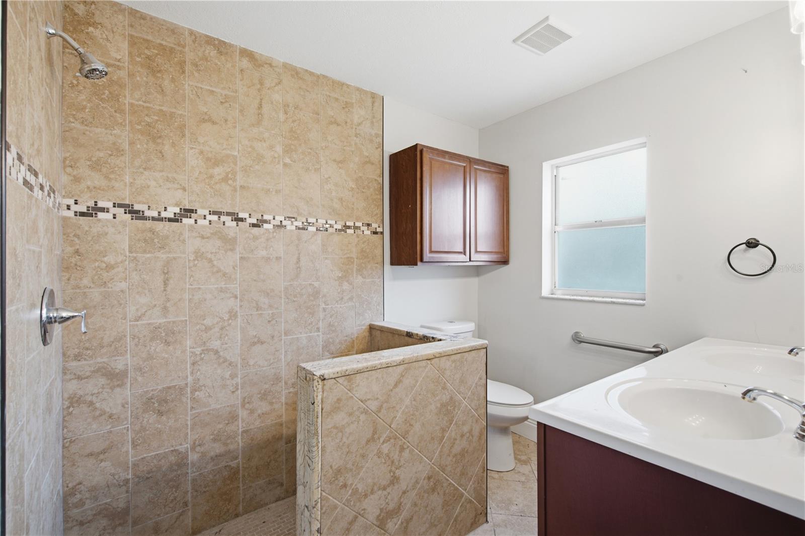 13438 Brighton St Property Photo 8