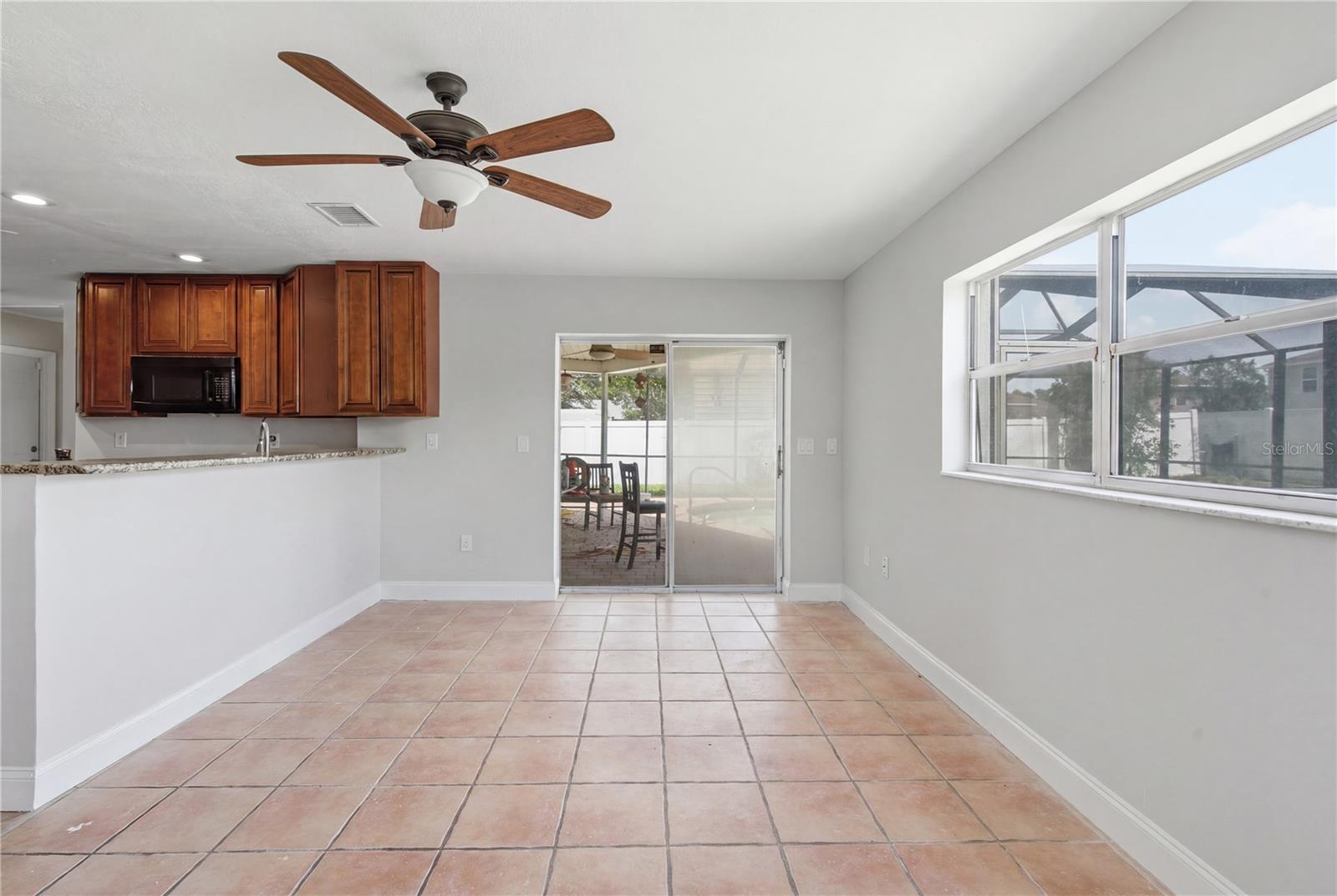 13438 Brighton St Property Photo 11